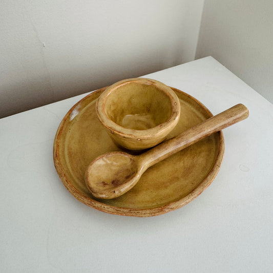 Huevera de Cerámica con Cuchara