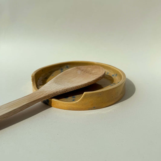 Reposa Cuchara (Spoon Rest) de Cerámica Amarillo
