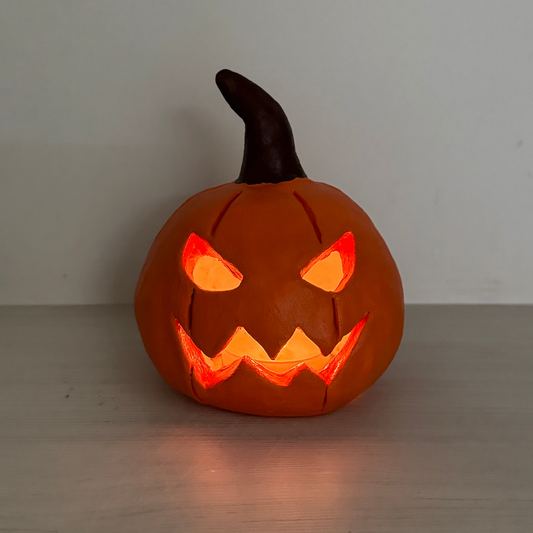 Crea tu calabacita de Halloween
