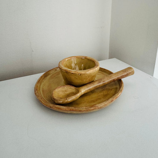 Huevera de Cerámica con Cuchara