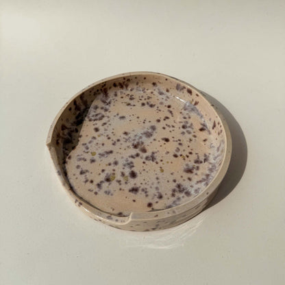 Reposa cucharas de cerámica gris