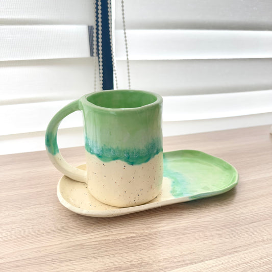 Taza y platillo de ceramica